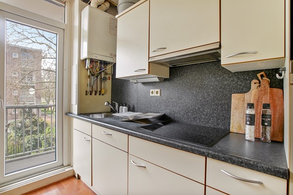 Medium property photo - Fritz Conijnstraat 12-1, 1063 CC Amsterdam